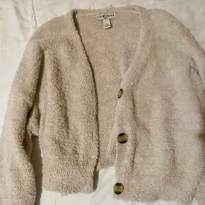 love change italy cardigan ☁️ 
size L